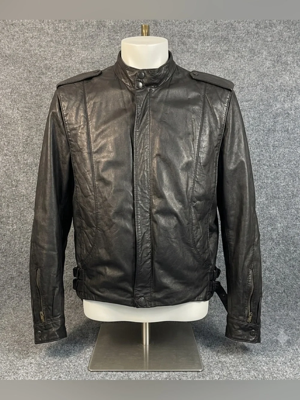 VTG 80s Rivari Black Leather Jacket Pile Lined Cafe Racer Moto Mens Medium Large